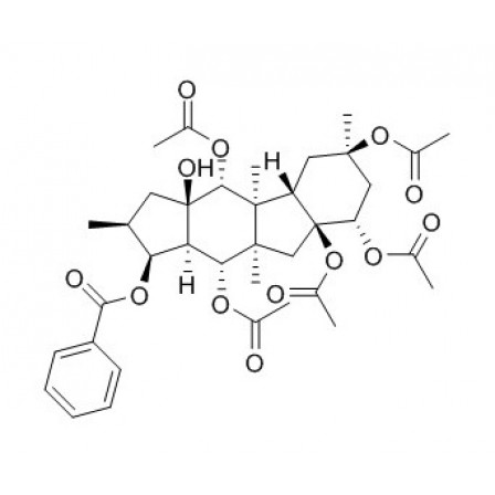 5,8,9,10,14-Pentaacetoxy-3-benzoyloxy-15-hydroxypepluane